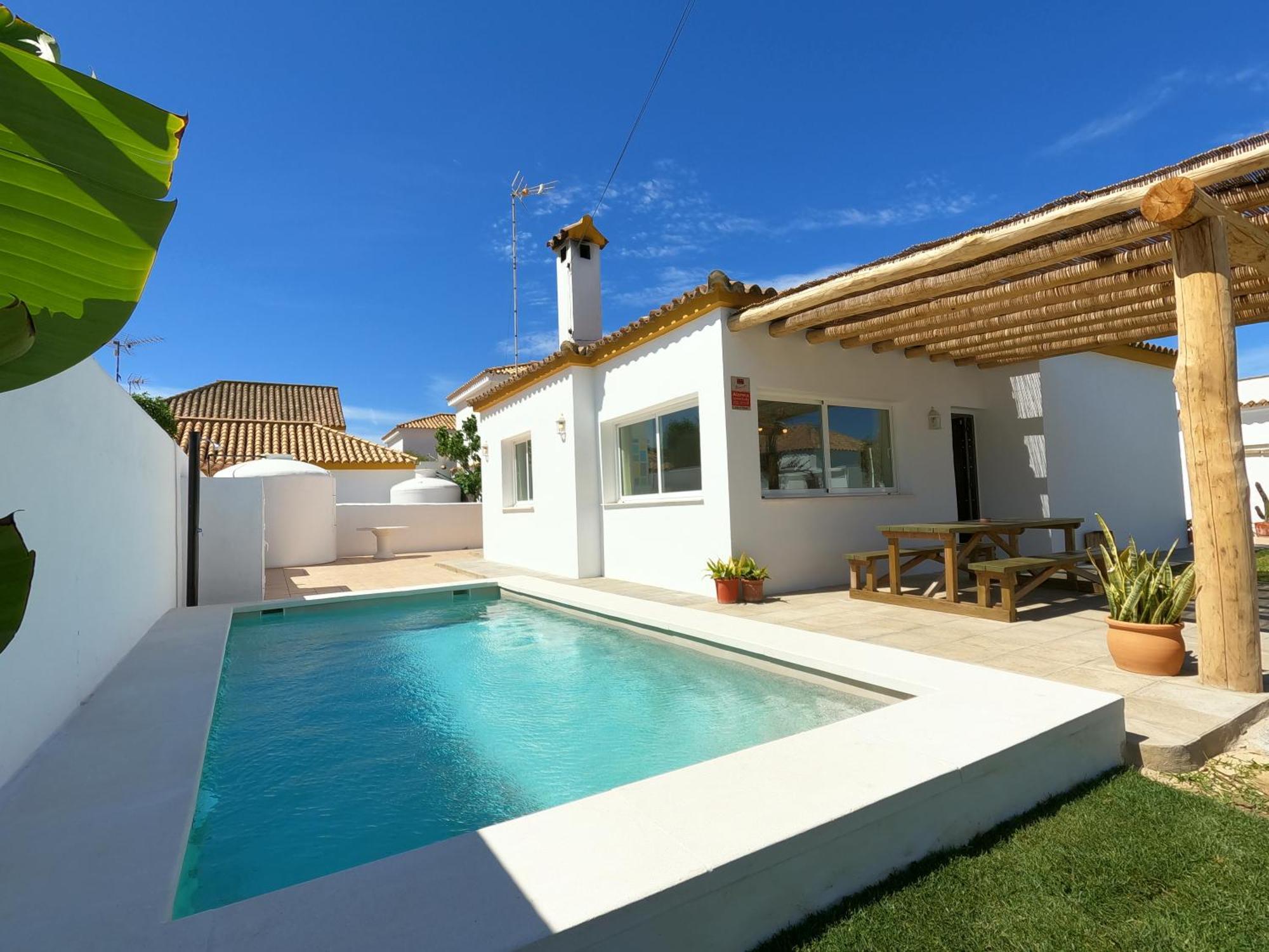 Preciosa Independiente 100metros Playa 10personas, Free Parking, Fully Renovated Now Casa de Férias Los Canos De Meca