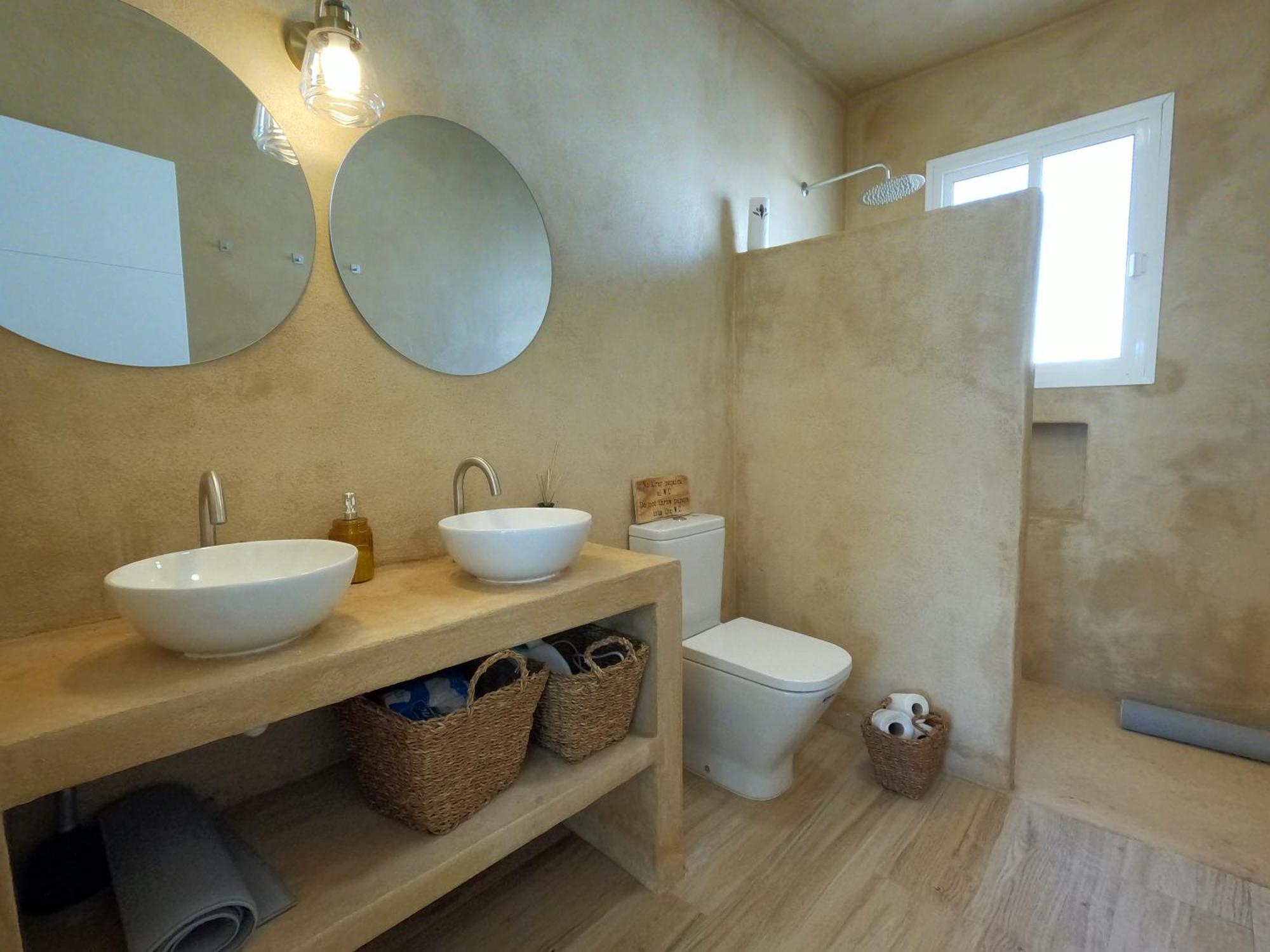 Preciosa Independiente 100metros Playa 10personas, Free Parking, Fully Renovated Now *