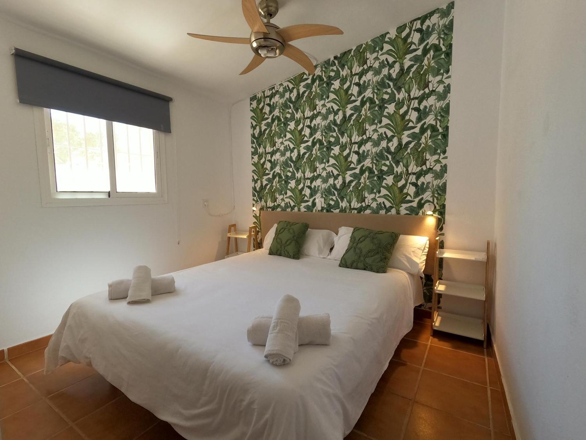 Preciosa Independiente 100metros Playa 10personas, Free Parking, Fully Renovated Now Holiday home Los Canos De Meca