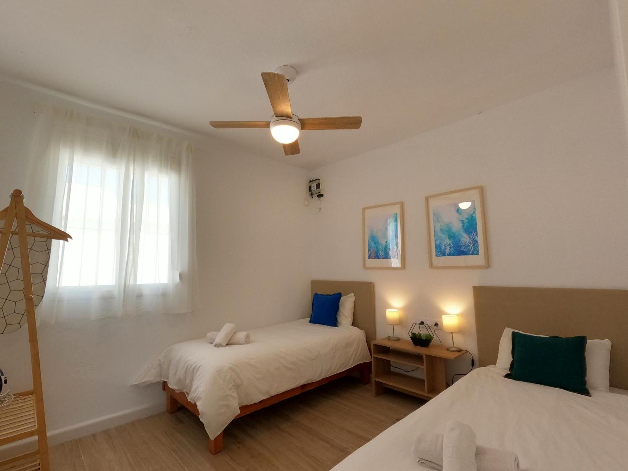Preciosa Independiente 100metros Playa 10personas, Free Parking, Fully Renovated Now Los Canos De Meca