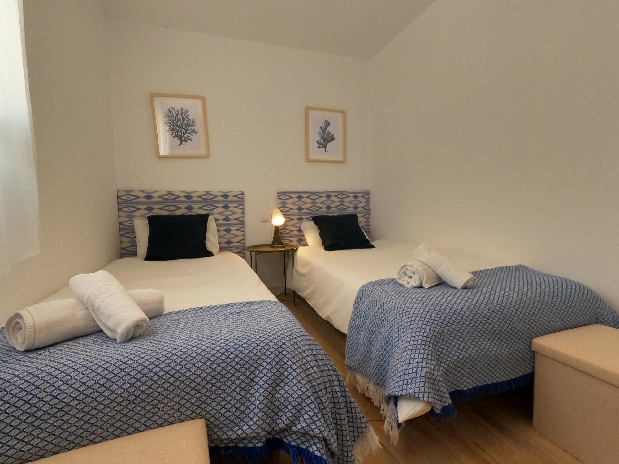 Preciosa Independiente 100metros Playa 10personas, Free Parking, Fully Renovated Now * Los Canos De Meca